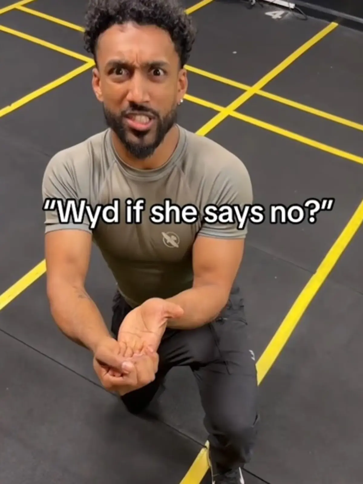 Ja, was macht man denn, wenn ein Heiratsantrag abgelehnt wird? Nein, liebe Männer: Gewalt ist nicht Lösung! 