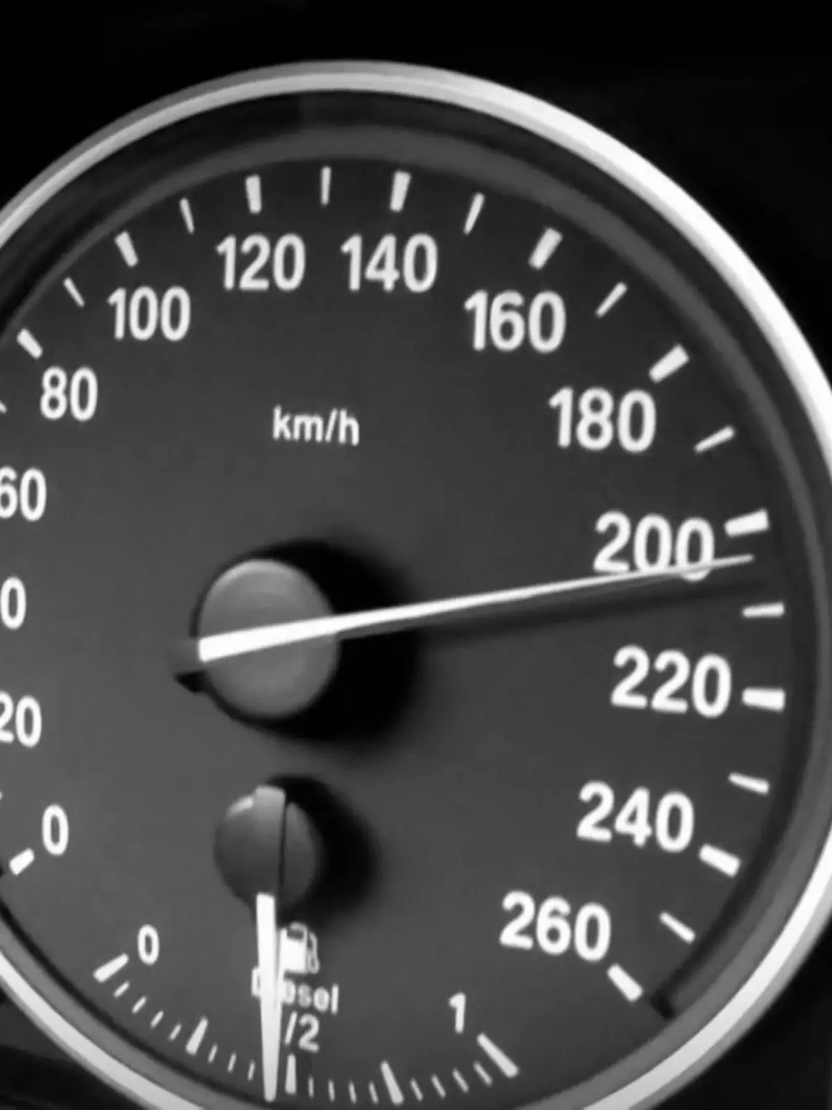 Bild zu: "Urteil nach tödlichem Autorennen"