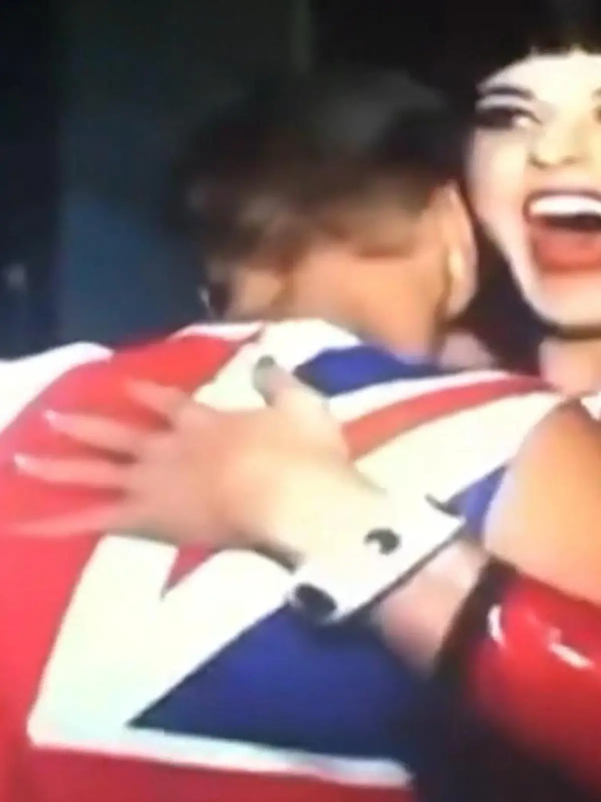 Bild zu: "Sexueller Übergriff? Hier grapscht Katy Perry Justin Bieber an den Po"