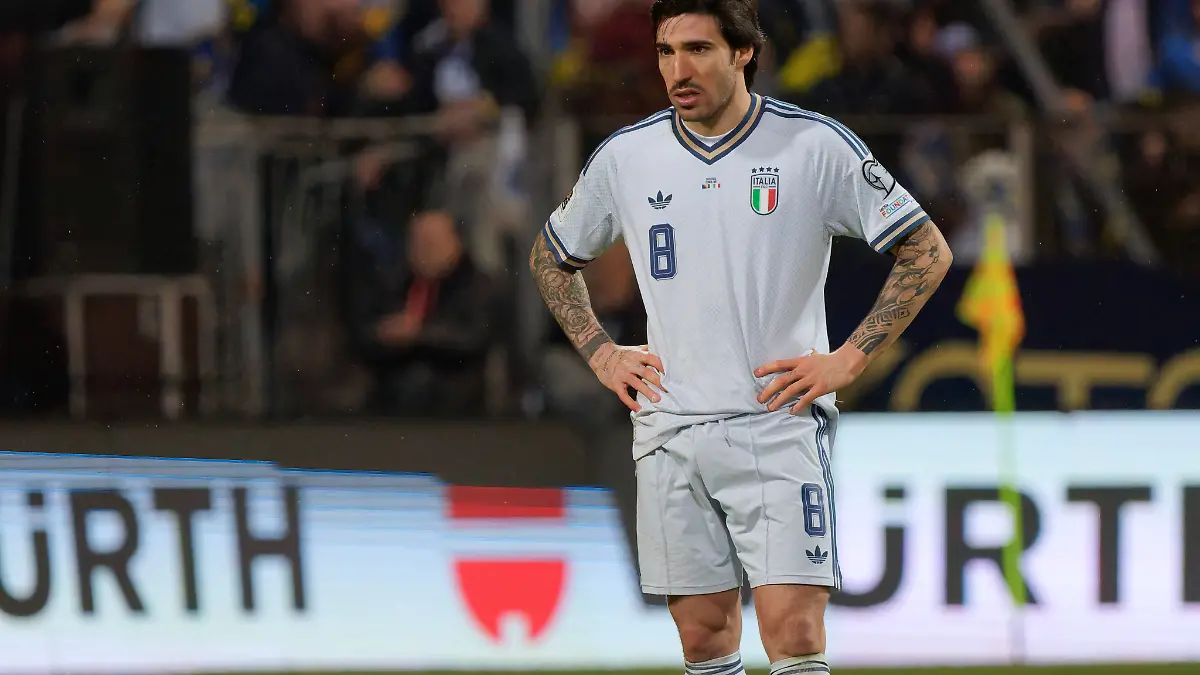 March 31, 2026, Zenica, Bosnia and Herzegovina: Sandro Tonali of Italy disappointment during European Qualifiers PlayOff - Bosnia and Herzegovina vs Italy, FIFA World Cup match in Zenica, Bosnia and Herzegovina, March 31 2026 (Credit Image: © Emmanuele Mastrodonato/LiveMedia-IPA/ZUMA Press Wire