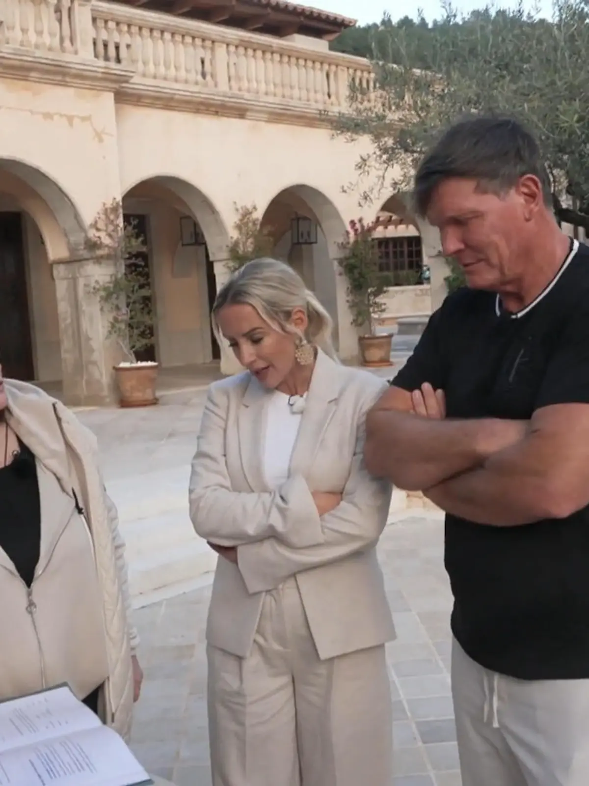 Bild zu: "Steff Jerkel kann nicht glauben, wie teuer Heiraten geworden ist"