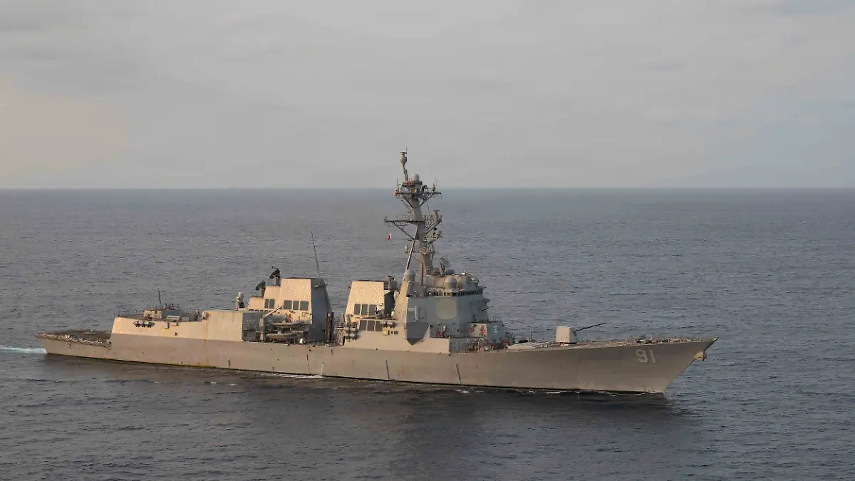 April 22, 2026, Arabian Sea, International Waters: The U.S. Navy Arleigh Burke-class guided-missile destroyer USS Pinckney patrols during a maritime blockade against ships entering or exiting Iranian ports and coastal areas, April 17, 2026, on the Arabian Sea. (Credit Image: Â© Us Navy/Planet Pix via ZUMA Press Wire
