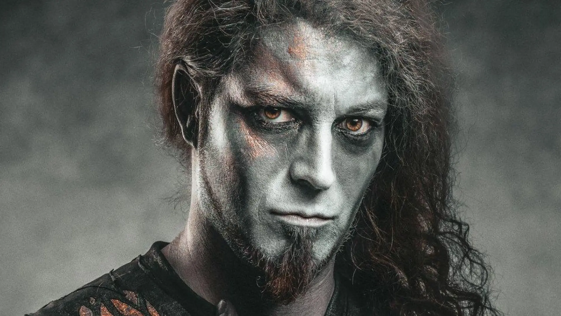Matthew Greywolf von Powerwolf: Was steckt hinter den Pseudonymen?