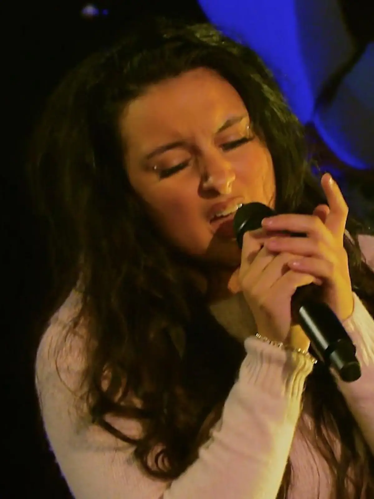 Bild zu: "Kann DSDS-Küken Valentina im Recall die Jury überzeugen?"