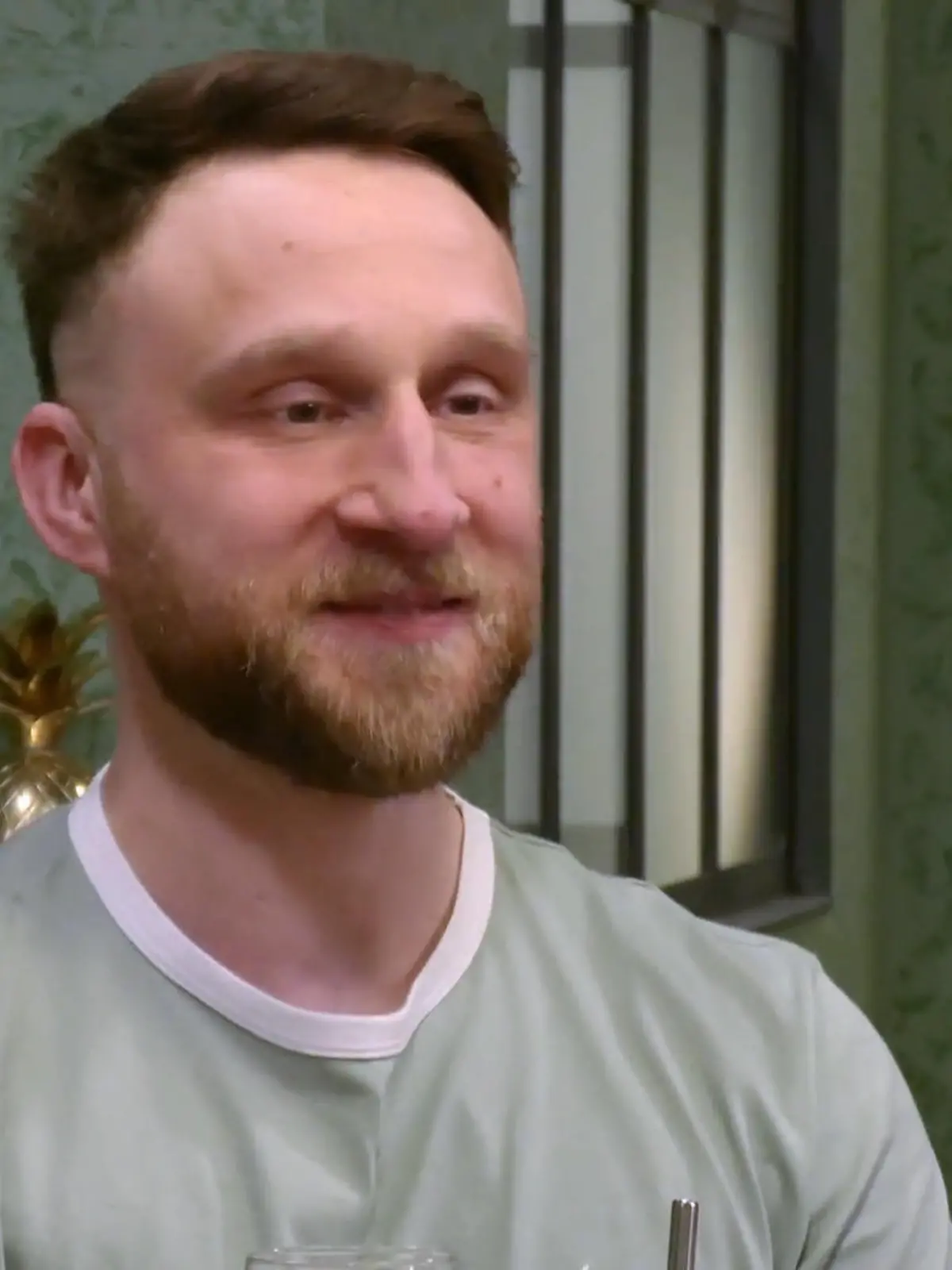 Bild zu: "Marcel ist älter – doch sammelt er bei Julia trotzdem direkt Punkte?"