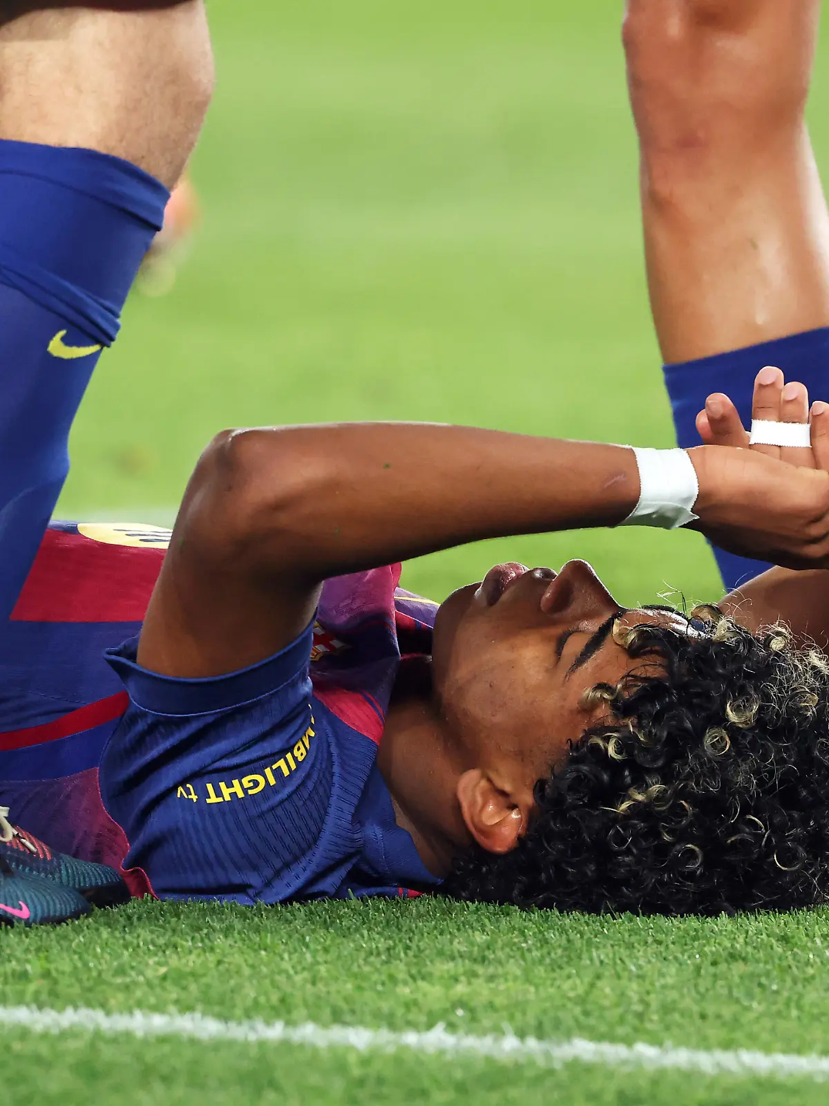 Lamine Yamal is injured after taking a penalty kick during the match between FC Barcelona and Real Club Celta de Vigo, corresponding to week 33 of LaLiga EA Sports, at the Spotify Camp Nou in Barcelona, Spain, on April 22, 2026. (Photo by Joan Valls/Urbanandsport/NurPhoto)