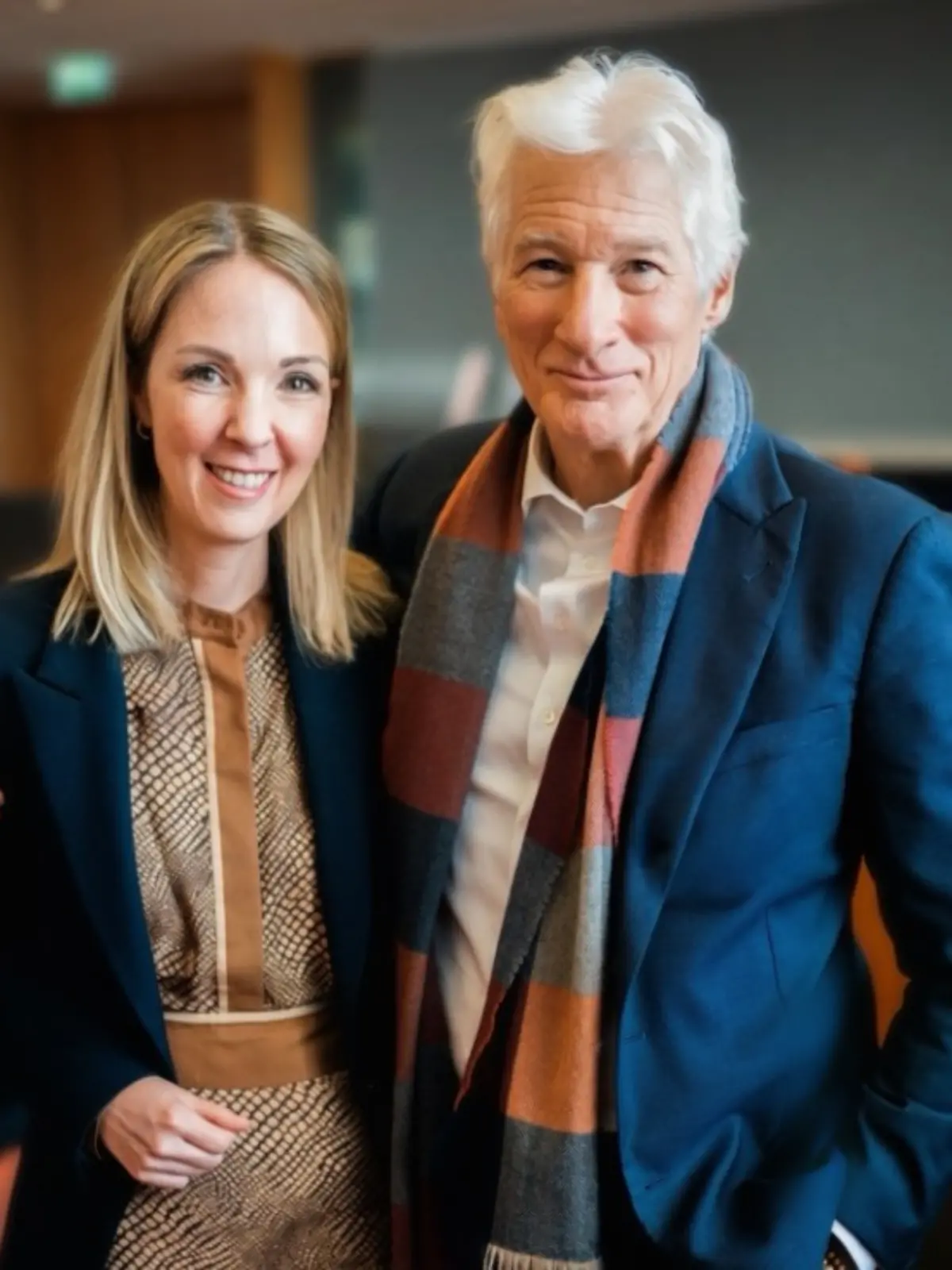 Bild zu: "Hollywood-Legende Richard Gere sorgt für Wirbel im Bundestag"