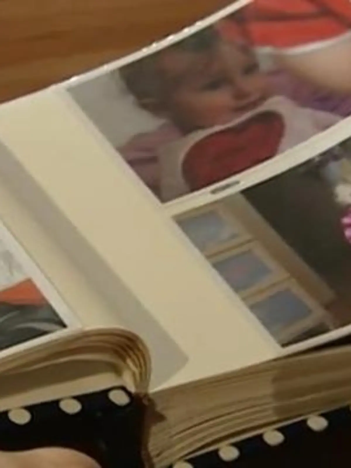 Bild zu: "Zwischen Trauer und Mut – Barbara Pachl-Eberhart verlor ihre ganze Familie"