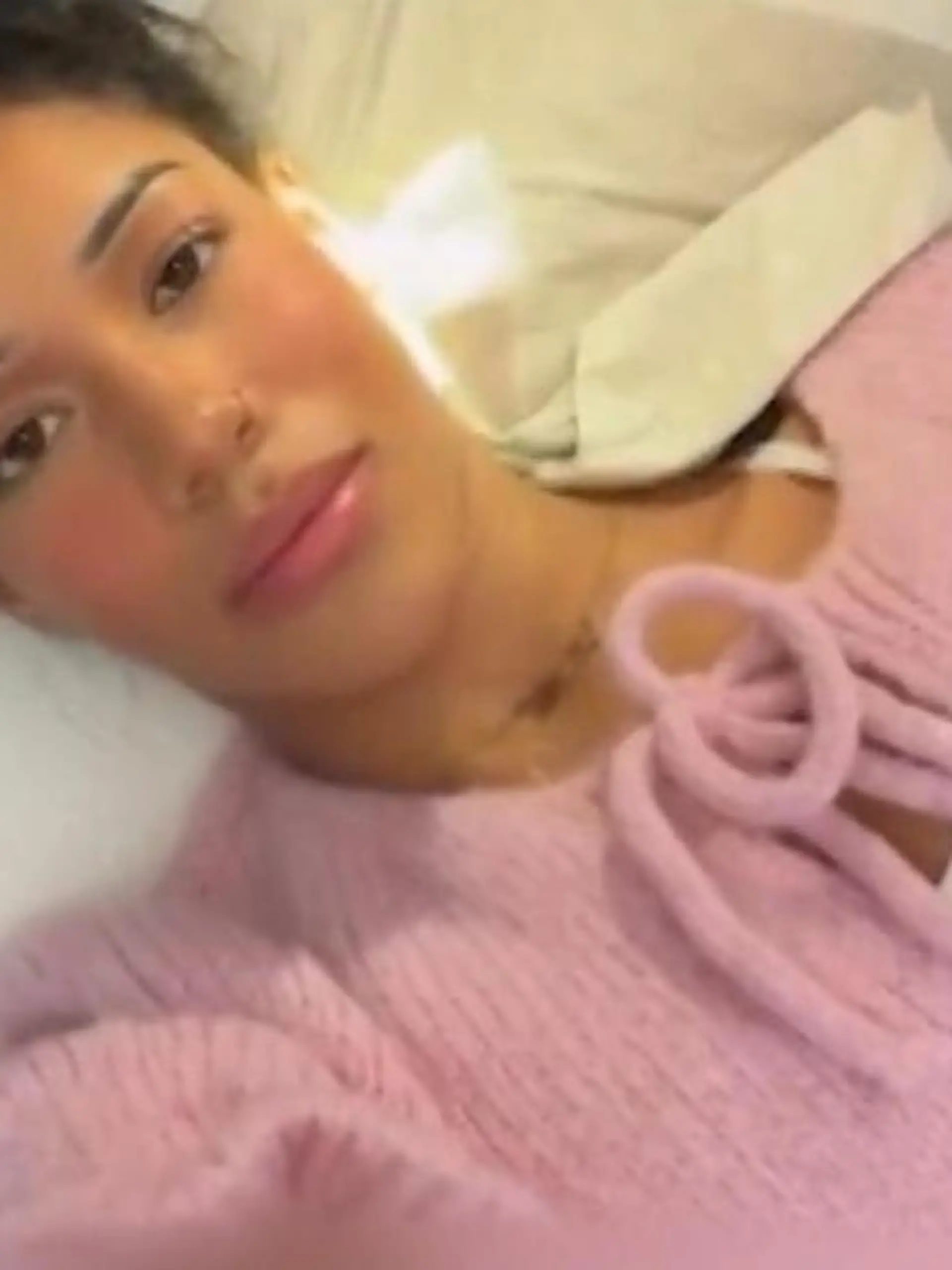Bild zu: "Eingriff unter Betäubung! Schmuck wird Reality-Star Vanessa Nwattu zum Verhängnis"