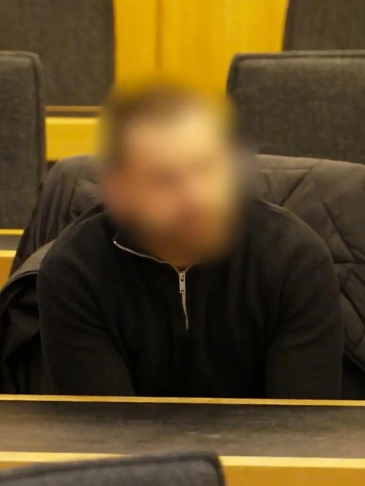 Bild zu: "Patient totgespritzt? Prozessauftakt"