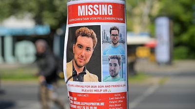 Berlin: Polizeitaucher suchen erneut nach vermisstem Aleph von Fellenberg