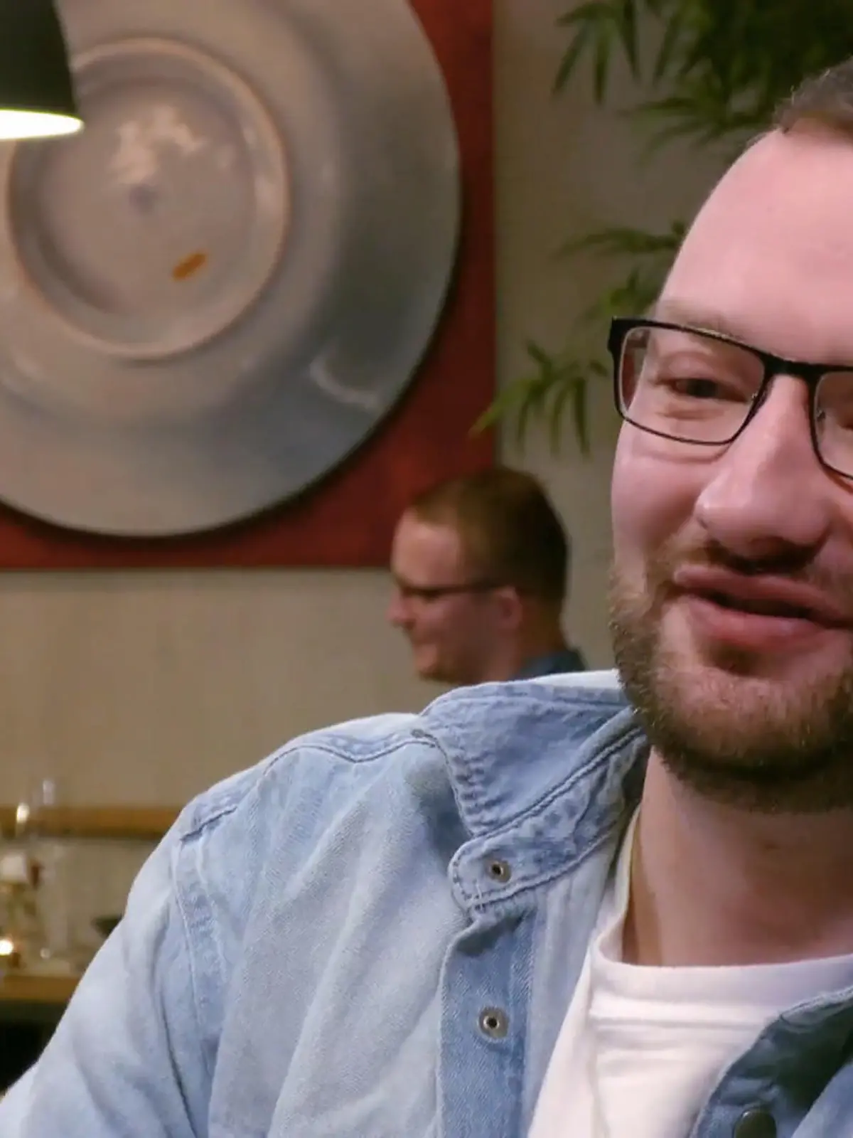 Bild zu: "Ayleen ist gebunden – und Simon würde dafür sogar umziehen"