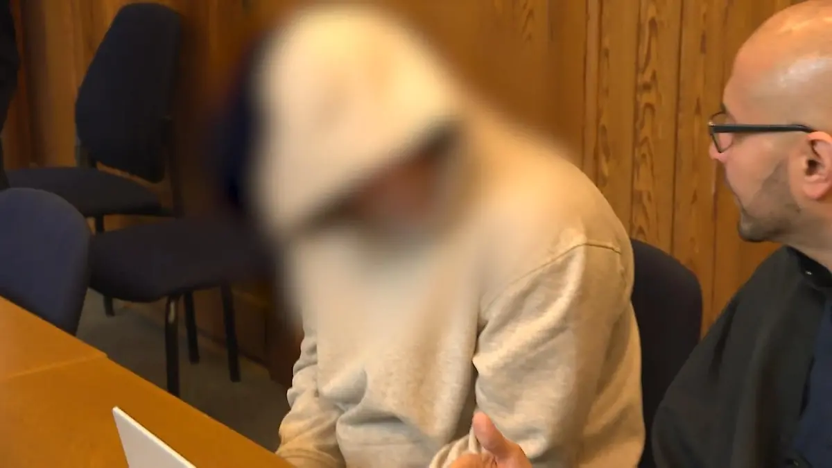 Vater (46) versucht, Sohn (17) zum Mord anzustiften Fünfeinhalb Jahre Haft