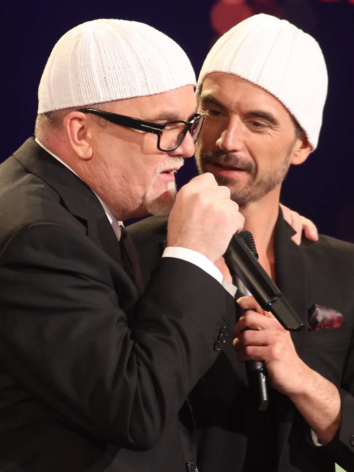 Dicke Freunde, die sogar ihre Vorliebe für die Häkelmütze teilen: DJ Ötzi (links) und Florian Silbereisen