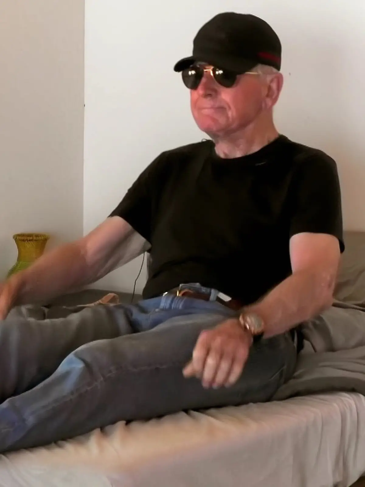 Prinz Frédéric von Anhalt verlässt nach einem handfesten Eklat in Folge 8 von „Kampf der RealityAllstars” genervt die Show.