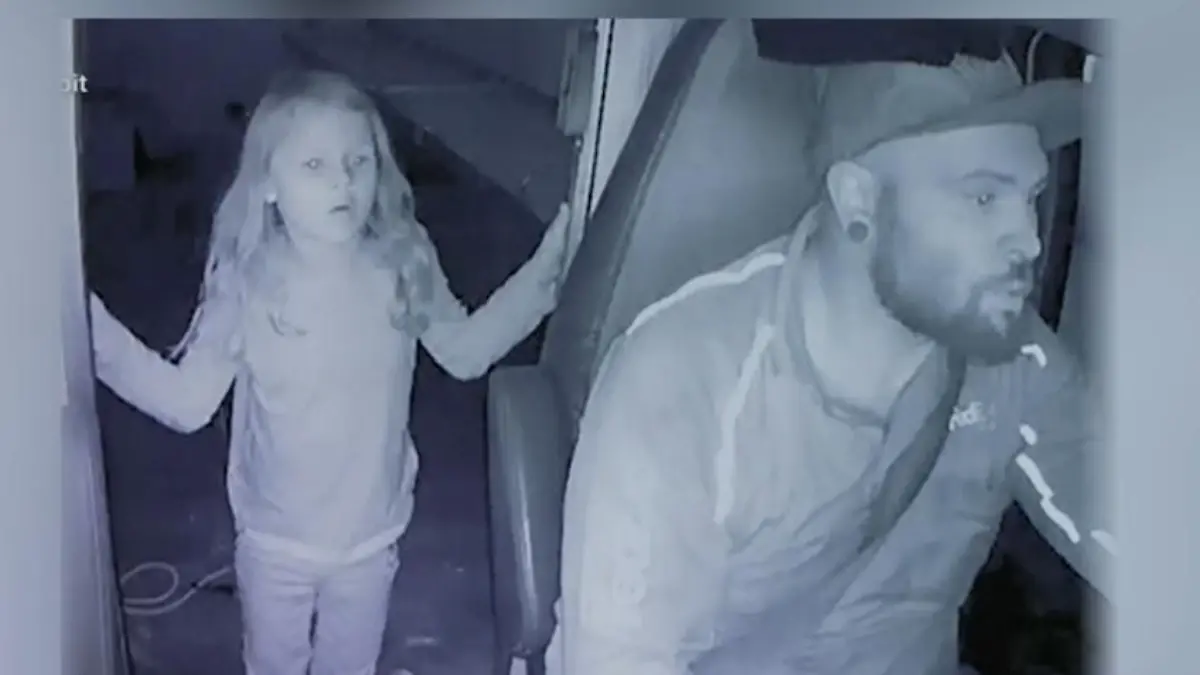 Urteil für Paketboten nach Mord an siebenjähriger Athena Mörder der siebenjährigen Athena gesteht