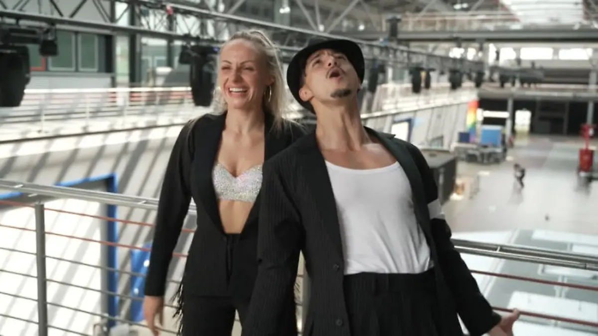 Milano kämpft bei Let’s Dance mit Lampenfieber und seiner schüchternen Seite Tanz und Musik gegen Unsicherheit bei Let’s Dance