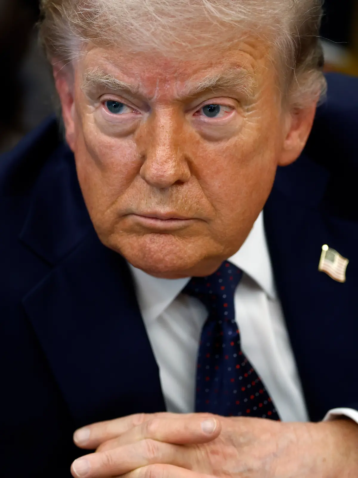 United States President Donald J Trump responds to a question from the news media during a Health Care Affordability event in the Oval Office at the White House. Washington, DC, USA, 23 April 2026.