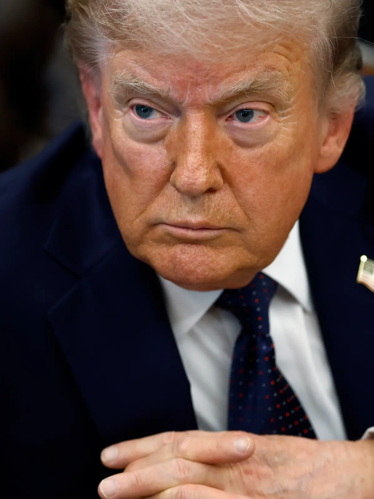 United States President Donald J Trump responds to a question from the news media during a Health Care Affordability event in the Oval Office at the White House. Washington, DC, USA, 23 April 2026.