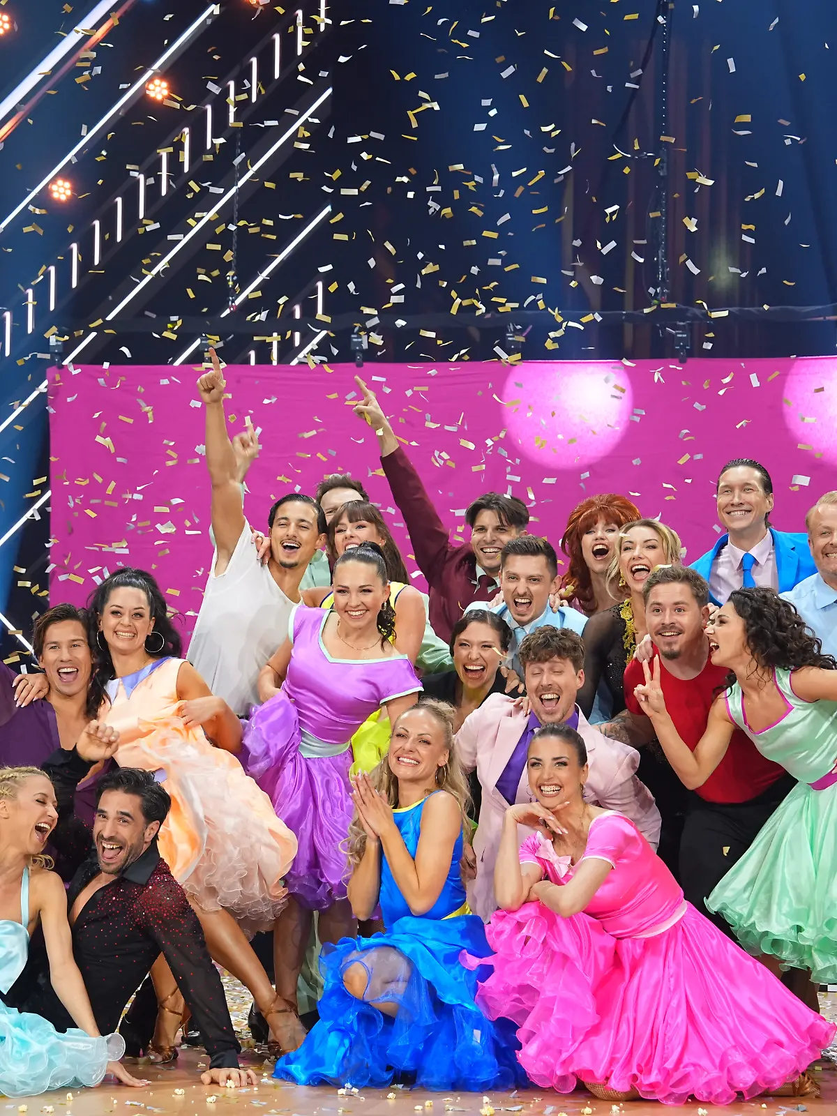 Acht Tanzpaare kämpfen in Show 7 ums Weiterkommen bei „Let’s Dance”.