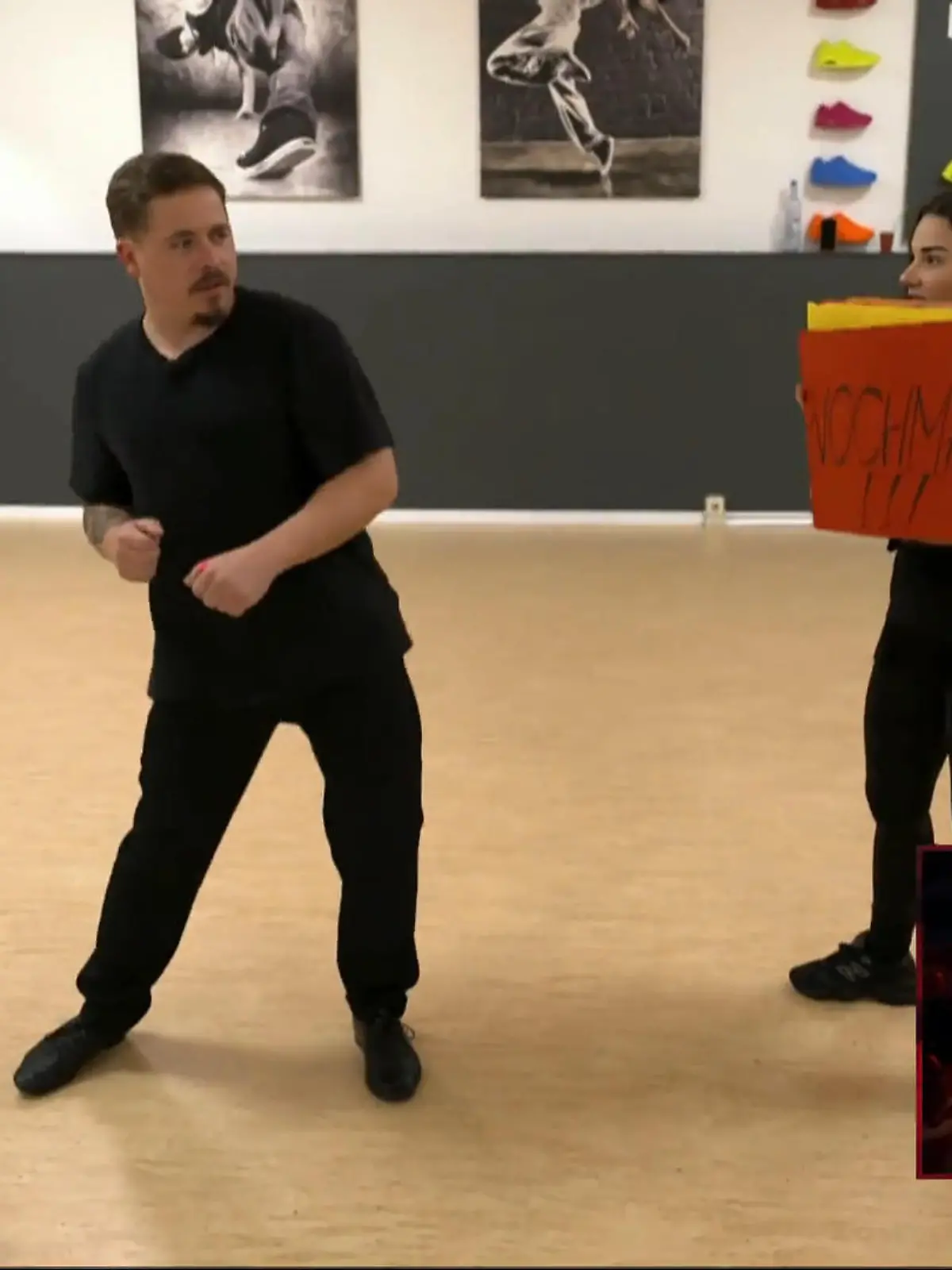 Bild zu: "Kann Gustav mit Anastasia bei der Rumba endlich seine sexy Seite zeigen?"