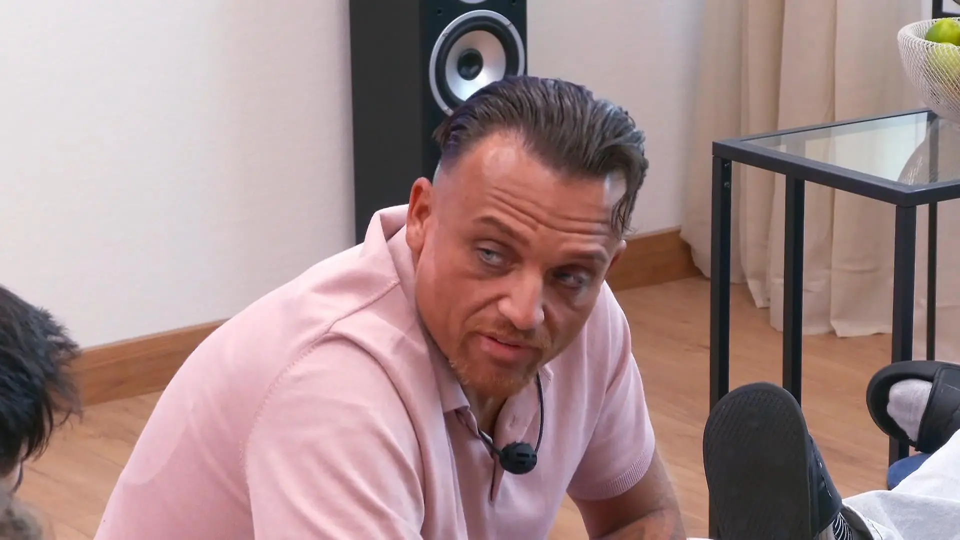 Menowin Fröhlich zieht verspätet in die „DSDS-Reality” ein - das ist der Grund Das hatte er sich anders vorgestellt!
