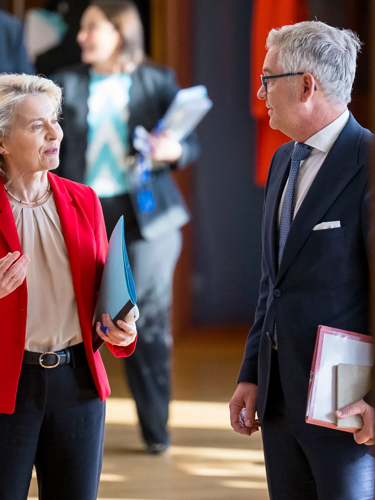 Ursula Von der Leyen , the president of the European Commission and Magnus Brunner , EU Commissioner for Internal Affairs and Migration attends a College of Commissioners meeting at the European Commission headquarters in Brussels, Belgium, 22 April 2026. The Commission is due to unveil AccelerateEU, a new package aimed at addressing the energy crunch impacting the bloc. Photo by Wiktor Dabkowski