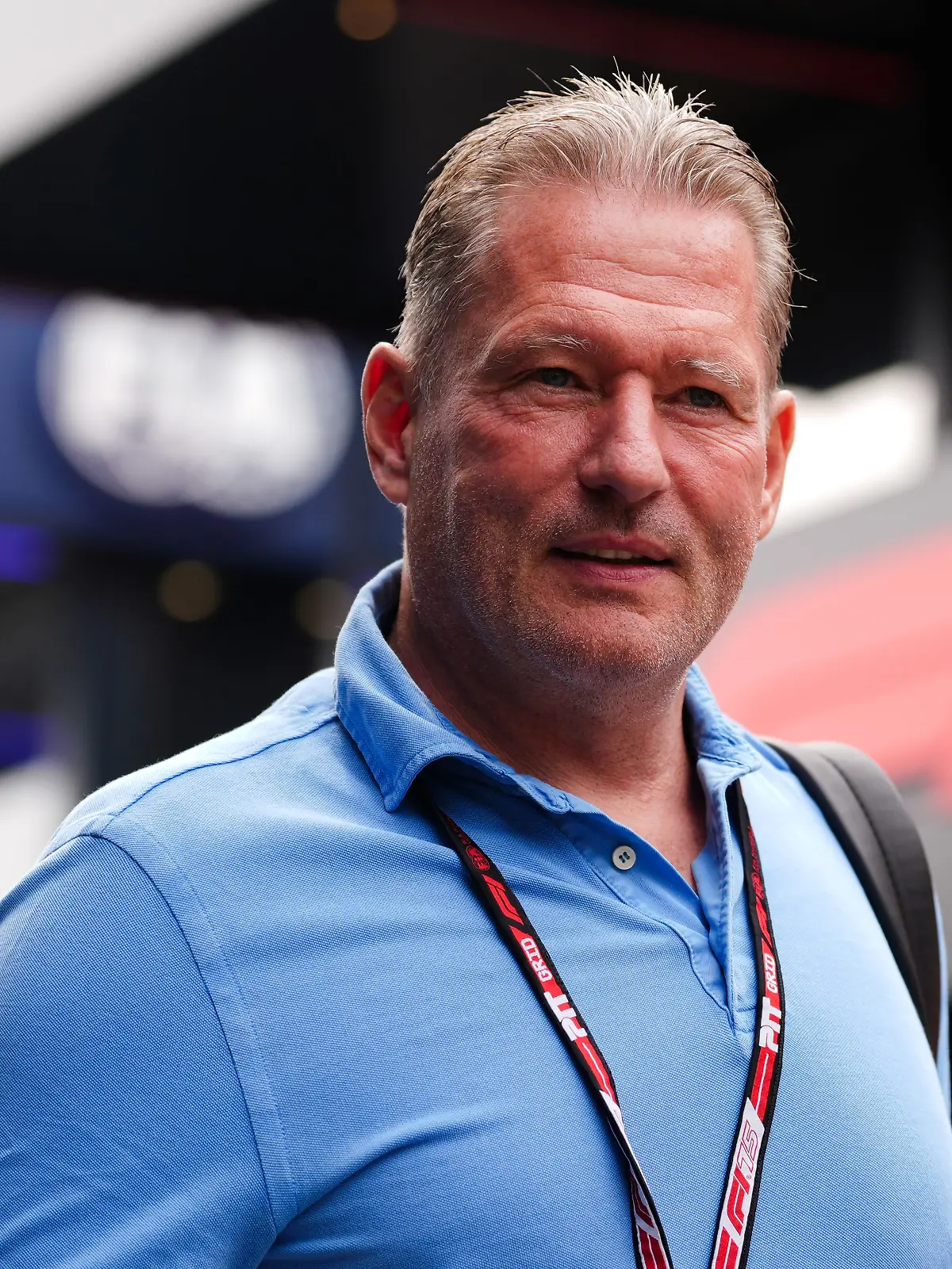 Jos Verstappen hat bei einem Unfall in Belgien Glück im Unglück.