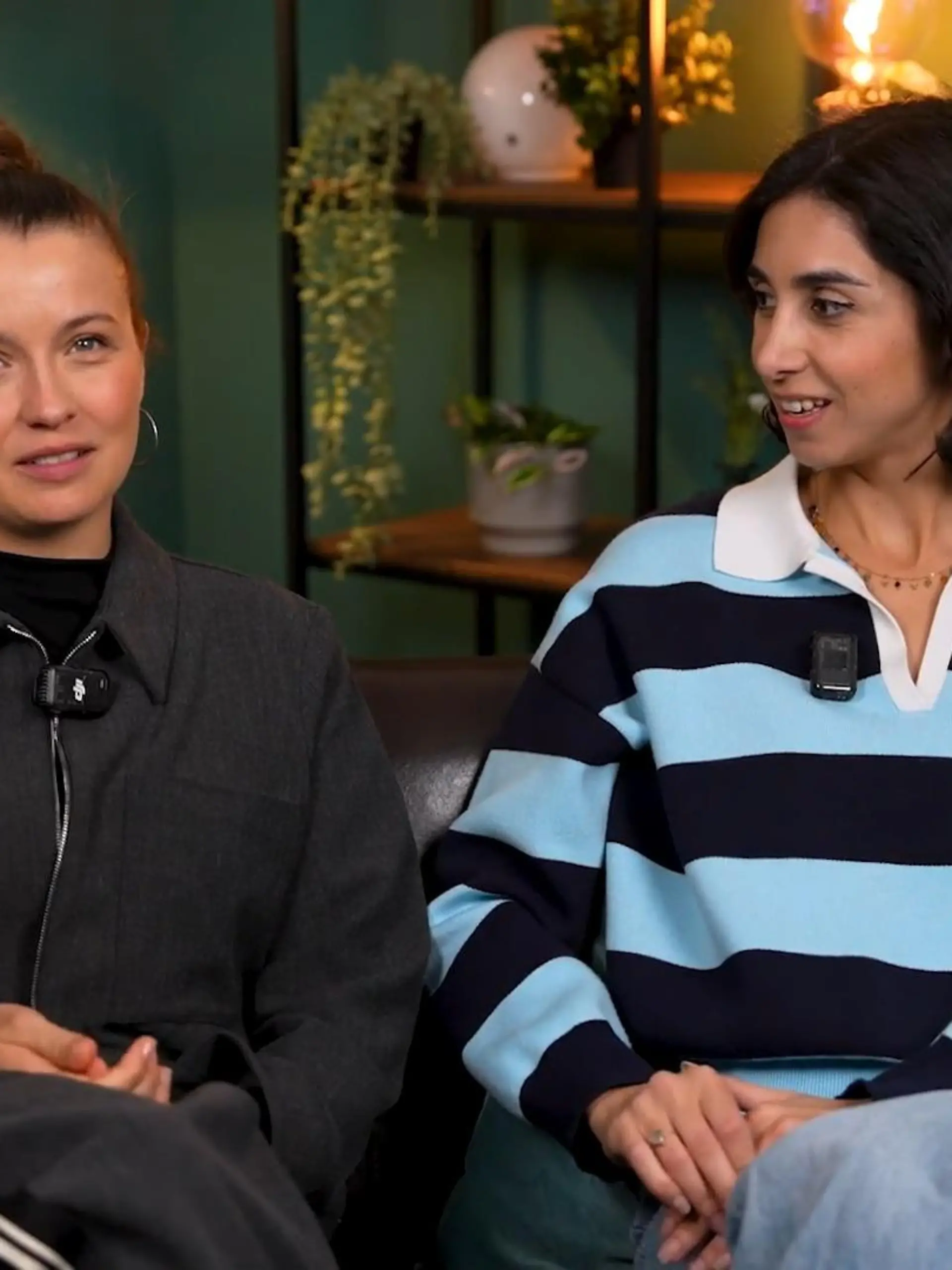 Bild zu: "Julia Wiedemann und Suri Abbassi sind sich einig"
