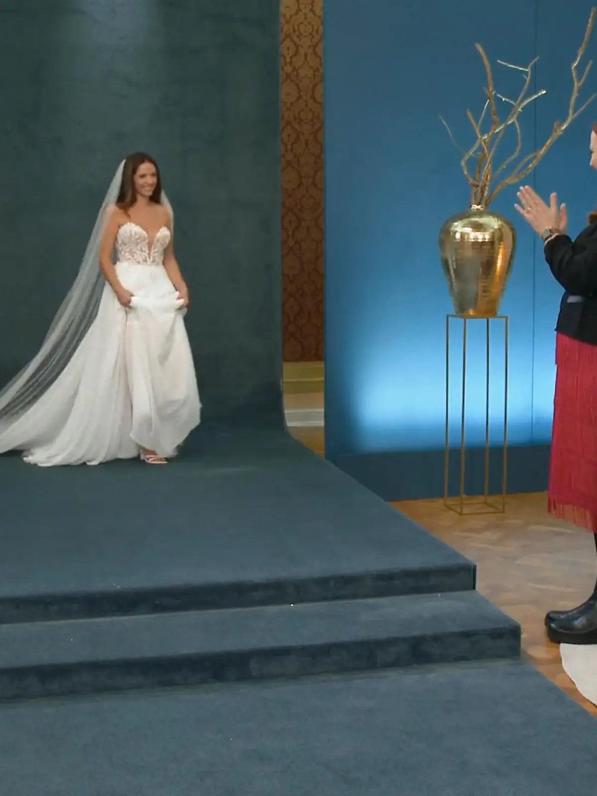 Bild zu: "Kommt heute das Ja zum Kleid – oder geht die Suche doch noch weiter?"