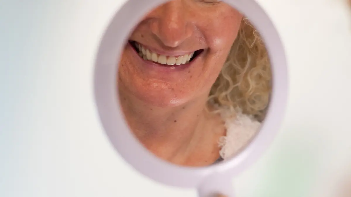 Stiftung Warentest hat 13 Bleaching-Mittel getestet. Fast die Hälfte der Produkte schneidet mit der Note "gut" ab.