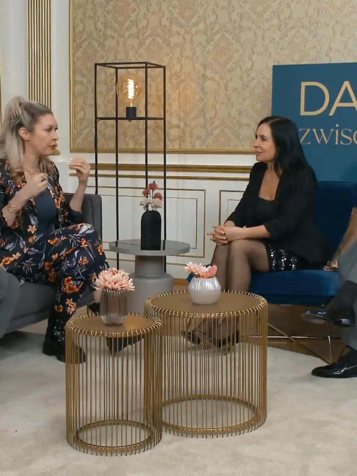 Bild zu: "Wem gibt Janina den ersten Vertrauensvorschuss?"