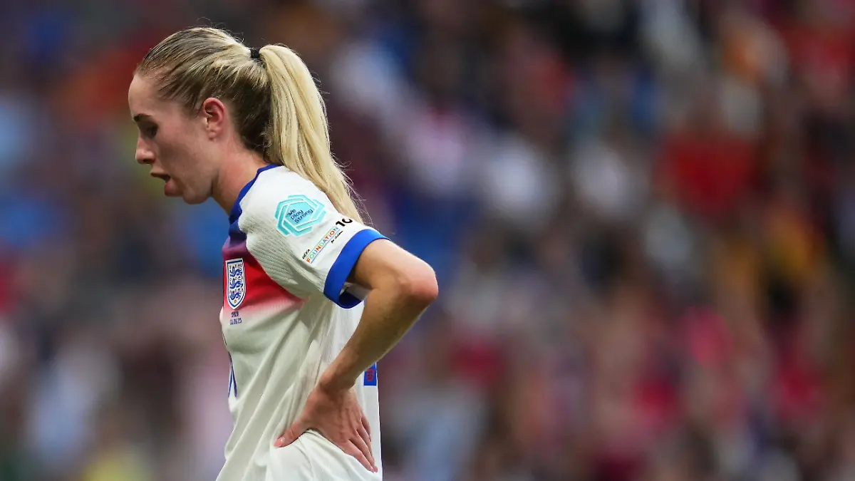 Missy Bo Kearns ist Englische Nationalspielerin – Teamärzte retteten ihr nun wohl das Leben