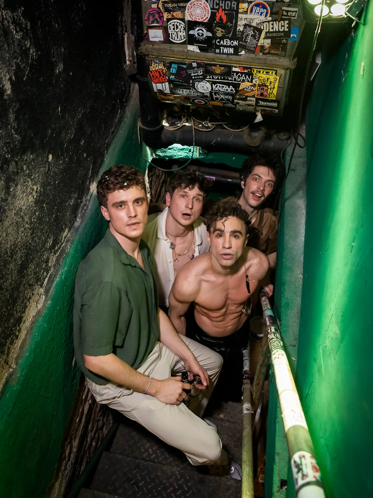 Bild zu: "Rockband will Timmy sprengen! TULPE provoziert mit neuem Wal-Song"