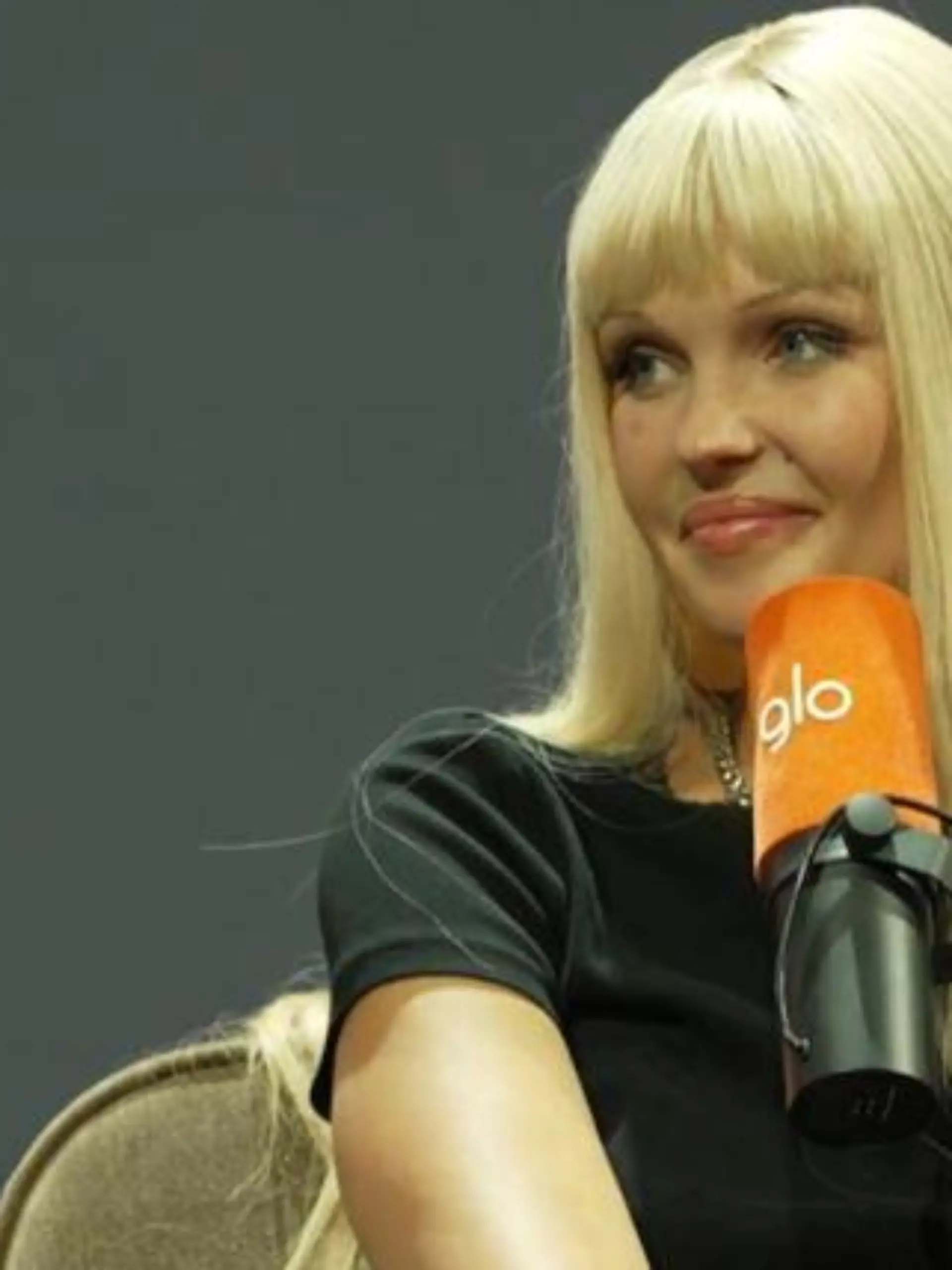 Bonnie Strange als Speakerin beim OMR Festival in Hamburg