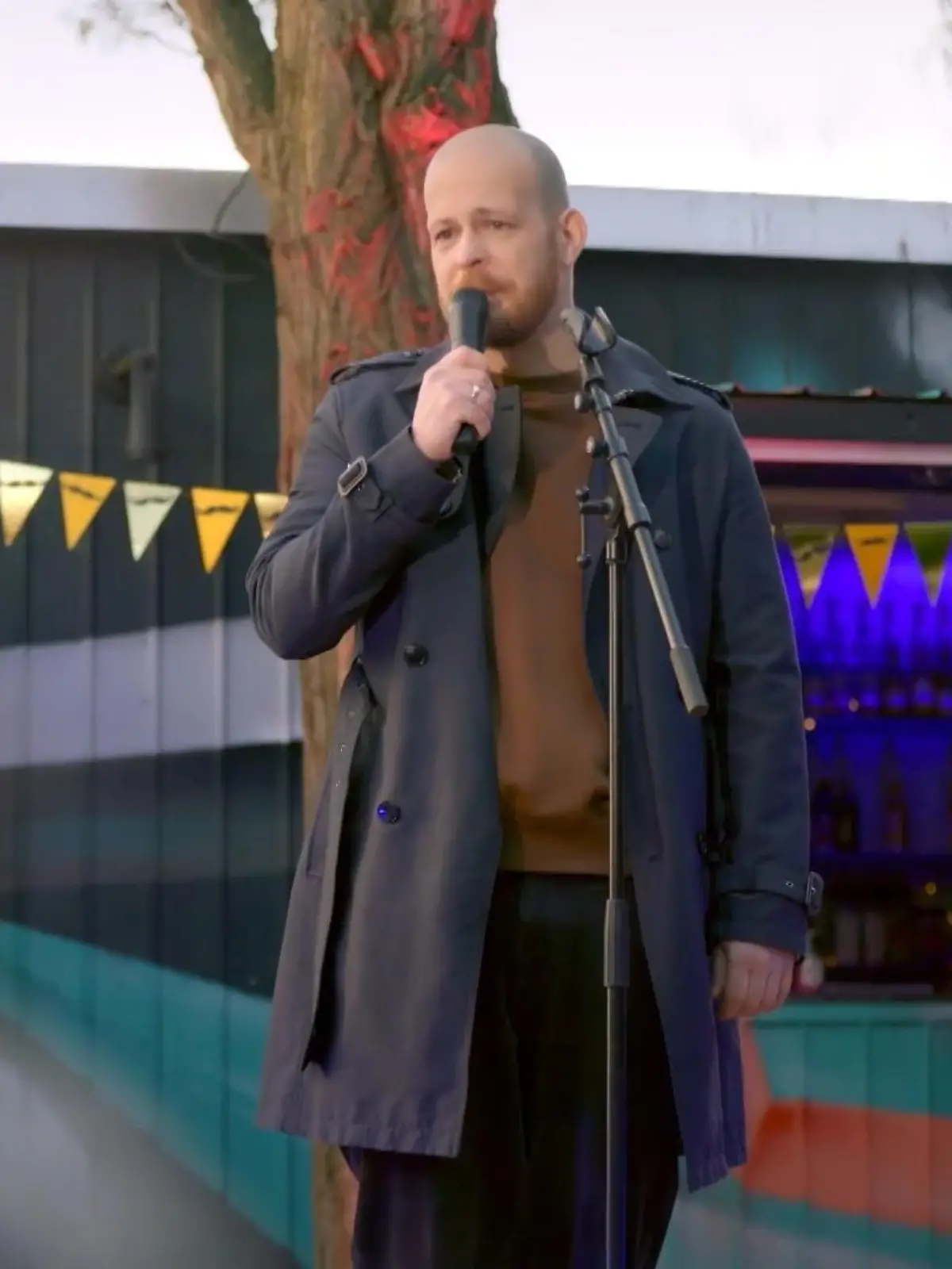 Bild zu: "Tobias macht seiner Wut vor Publikum Luft"