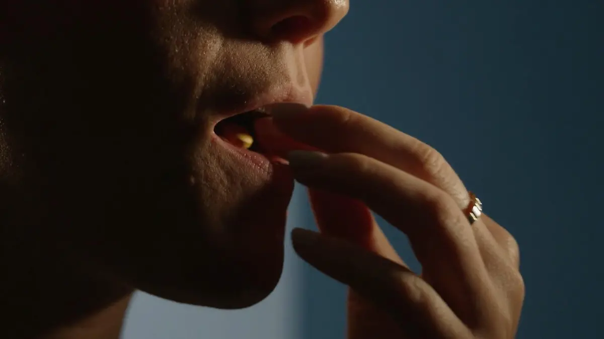 Mit Tabletten die Alkoholsucht bekämpfen? Das müsst ihr zu Naltrexon wissen Wirksam, aber selten verschrieben!