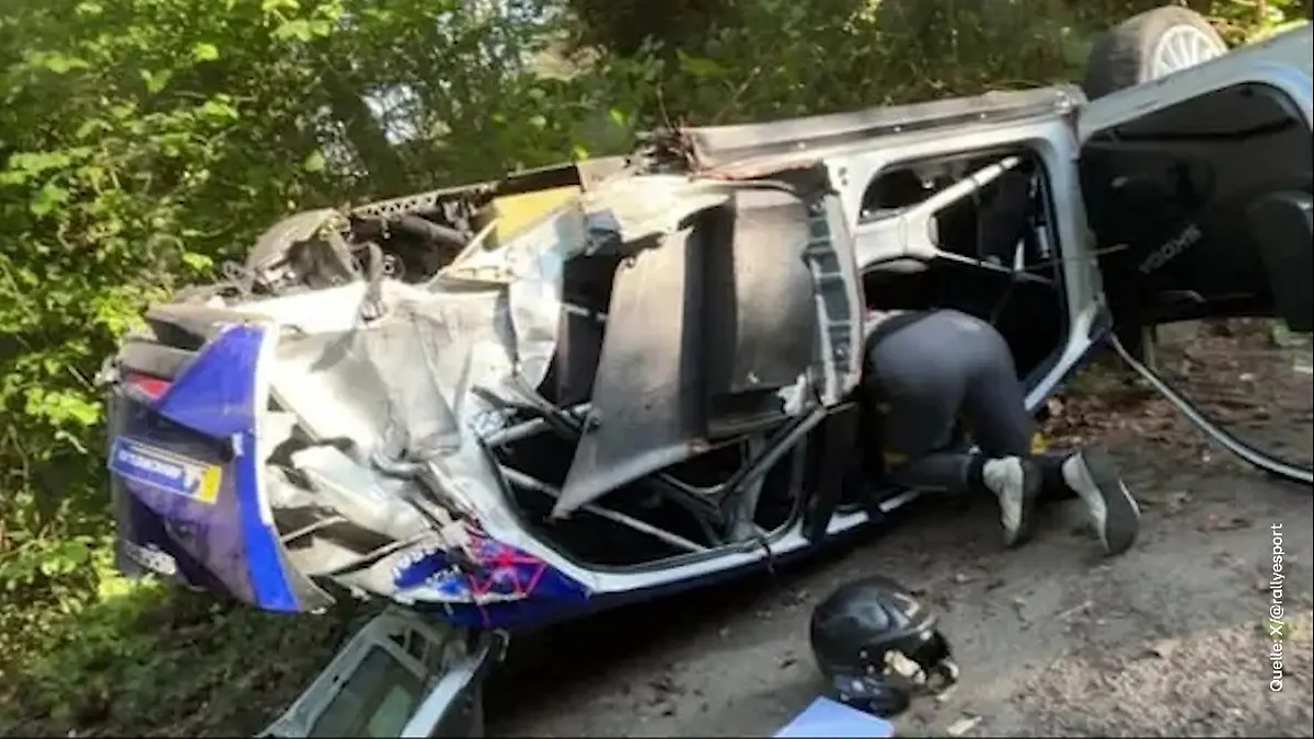 SO schlimm sieht Papa Verstappens Auto nach seinem Monster-Crash aus Mega-Schock nach heftigem Unfall