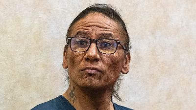 „Der mit dem Wolf tanzt“-Star Nathan Chasing Horse wegen sexuellen Missbrauchs zu lebenslanger Haft verurteilt