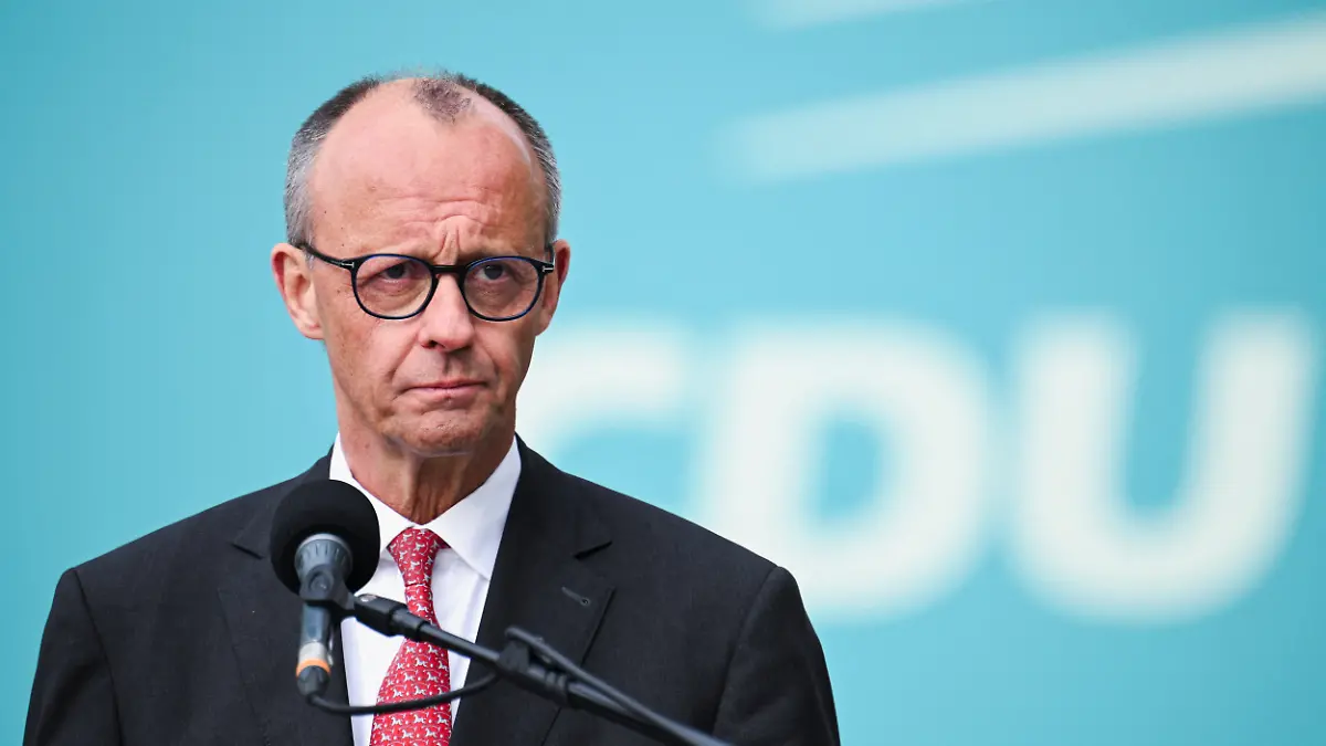 epi_1013480319_REUTERSFOTO_2026-04-27T164638Z 825916597 RC2SXKAM49AV RTRMADP 3 GERMANY-POLITICS-CONSERVATIVES.JPG_Meeting of the execu.jpg