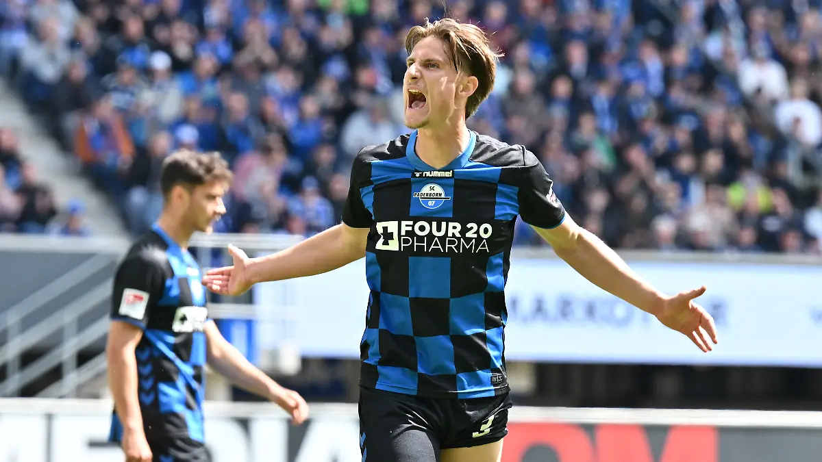 Jubel im Aufstiegsrennen? Der SC Paderborn tritt in der Sonntagskonferenz bei der SV Elversberg an – und bei RTL seid ihr live im Free-TV dabei