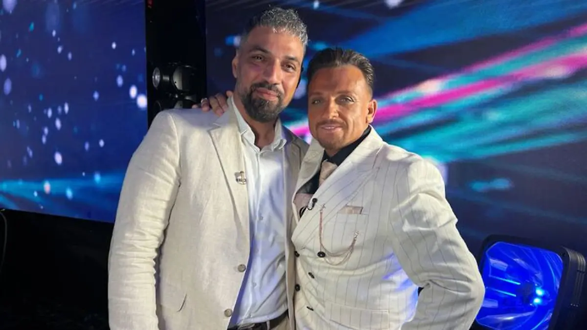 Im Finale 2010 trat Menowin gegen Mehrzad Marashi an und verlor. Heute ist Marashi für seinen ehemaligen Gegner: „Heute schreie ich Menowin“. 