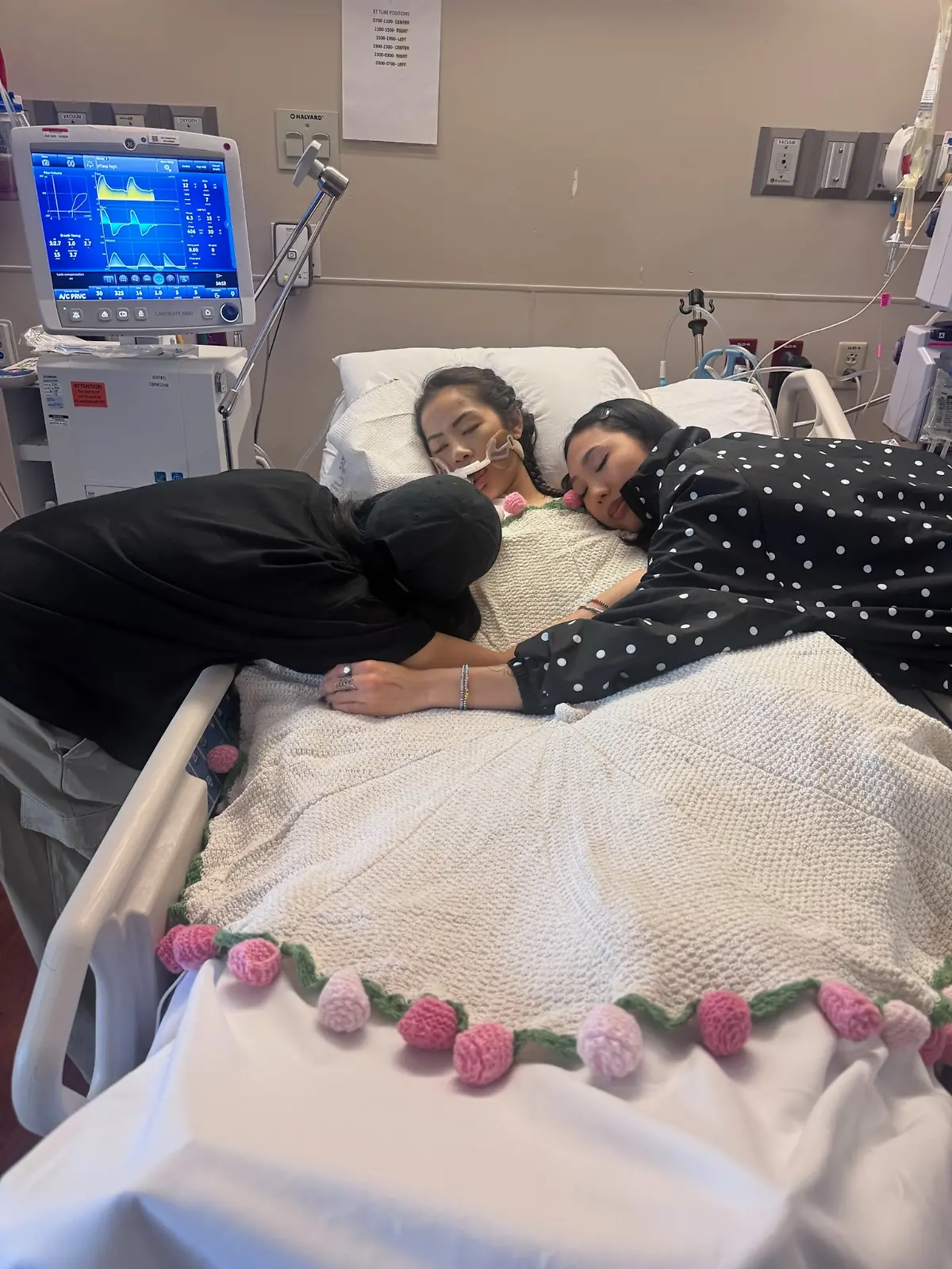 Bild zu: "Braut (27) nach Flitterwochen-Drama im Koma"