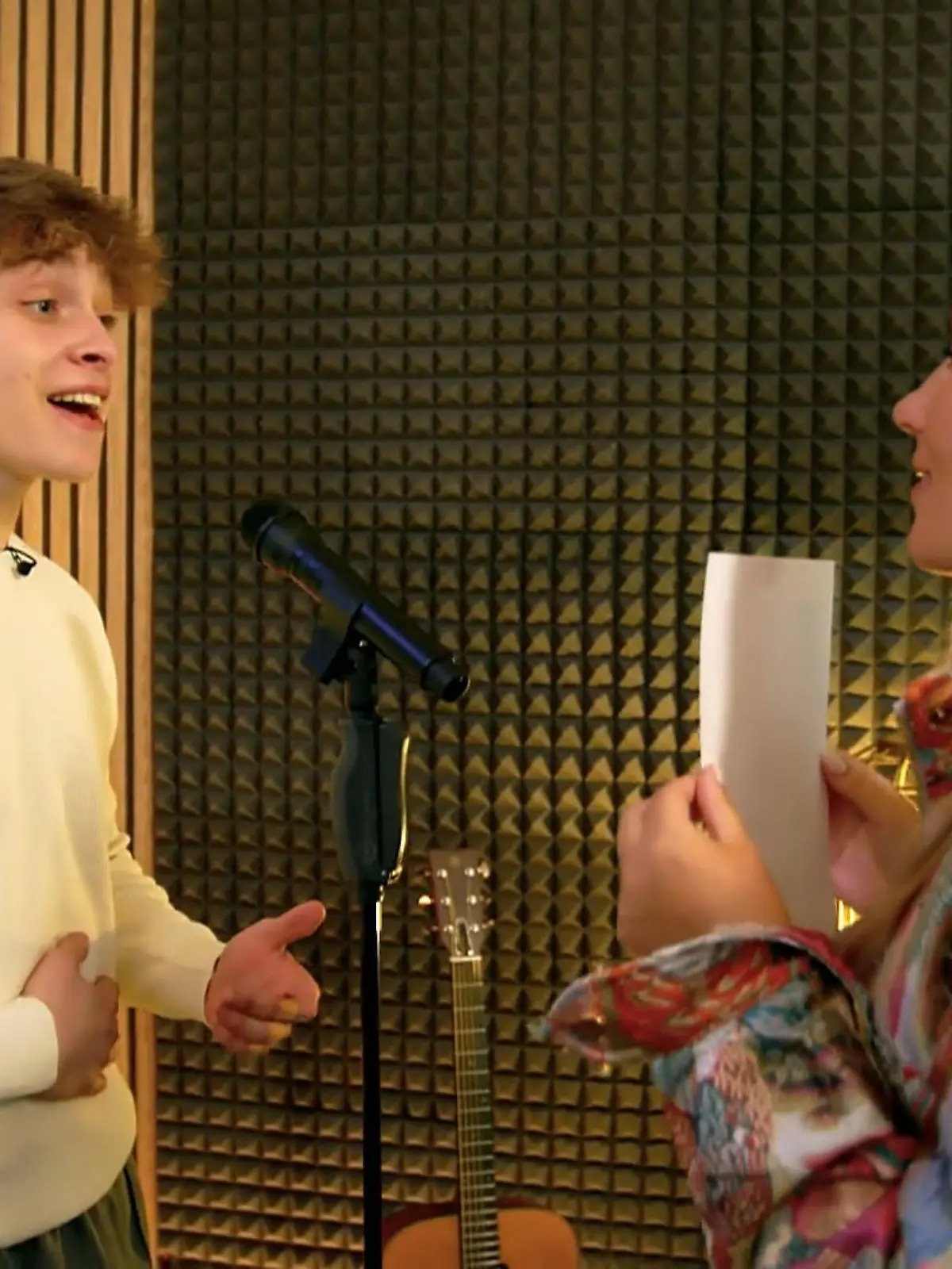 Bild zu: "Tyrells Song wird eine echte Challenge für seine Stimme"