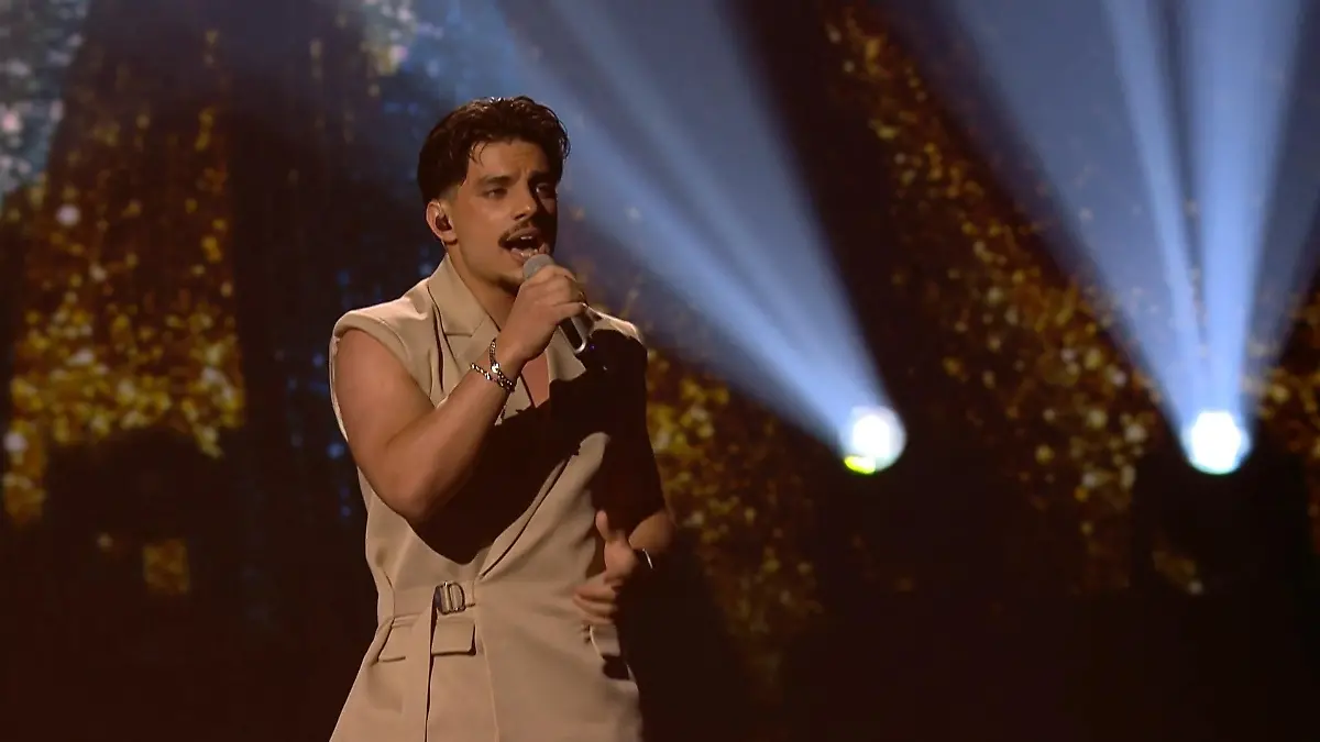 Paco landet besten Auftritt des Abends! Neuer DSDS-Favorit?