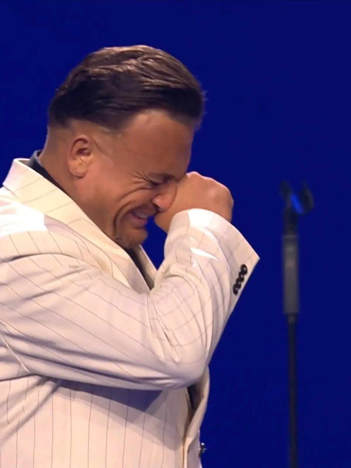 Bild zu: "Menowin weint, Dieter Bohlen strahlt!"