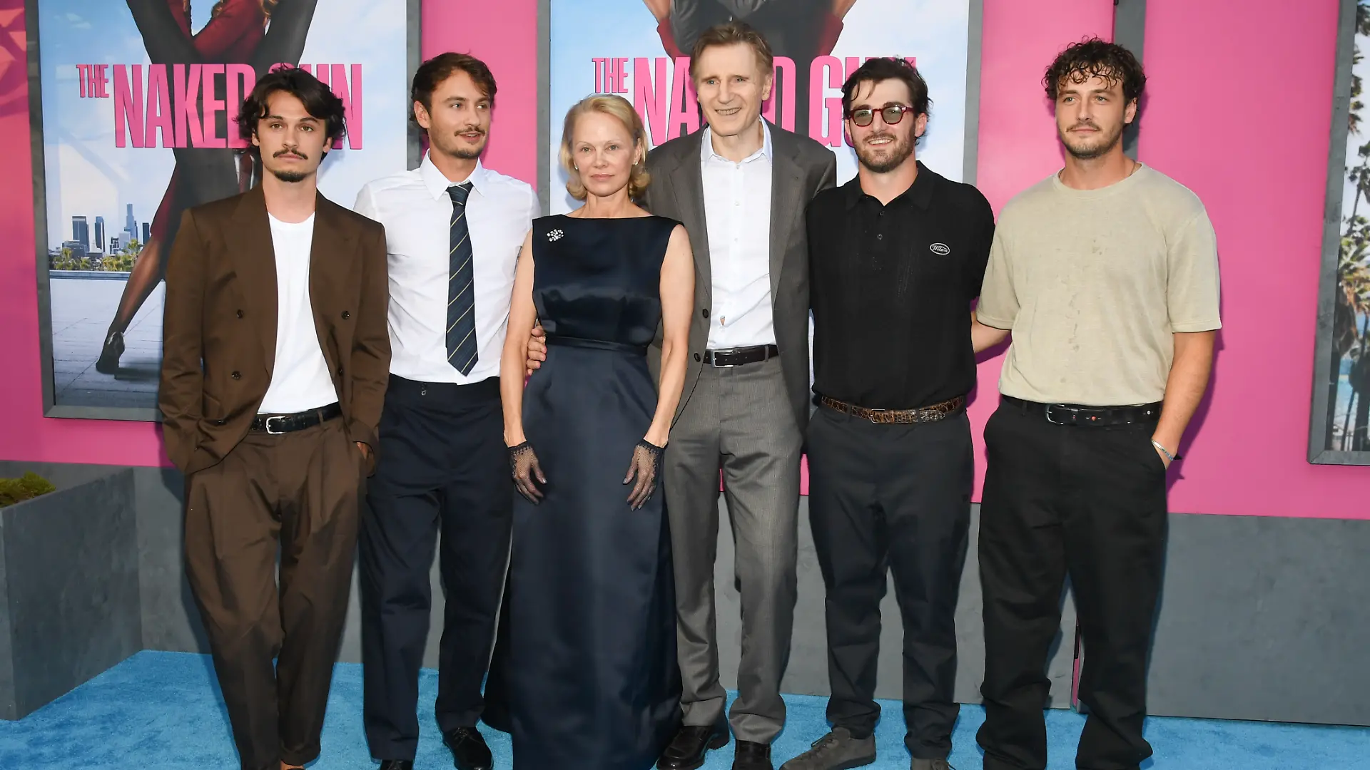 Dylan Jagger Lee, Brandon Thomas Lee, Pamela Anderson, Liam Neeson, Daniel Neeson und Micheál Neeson