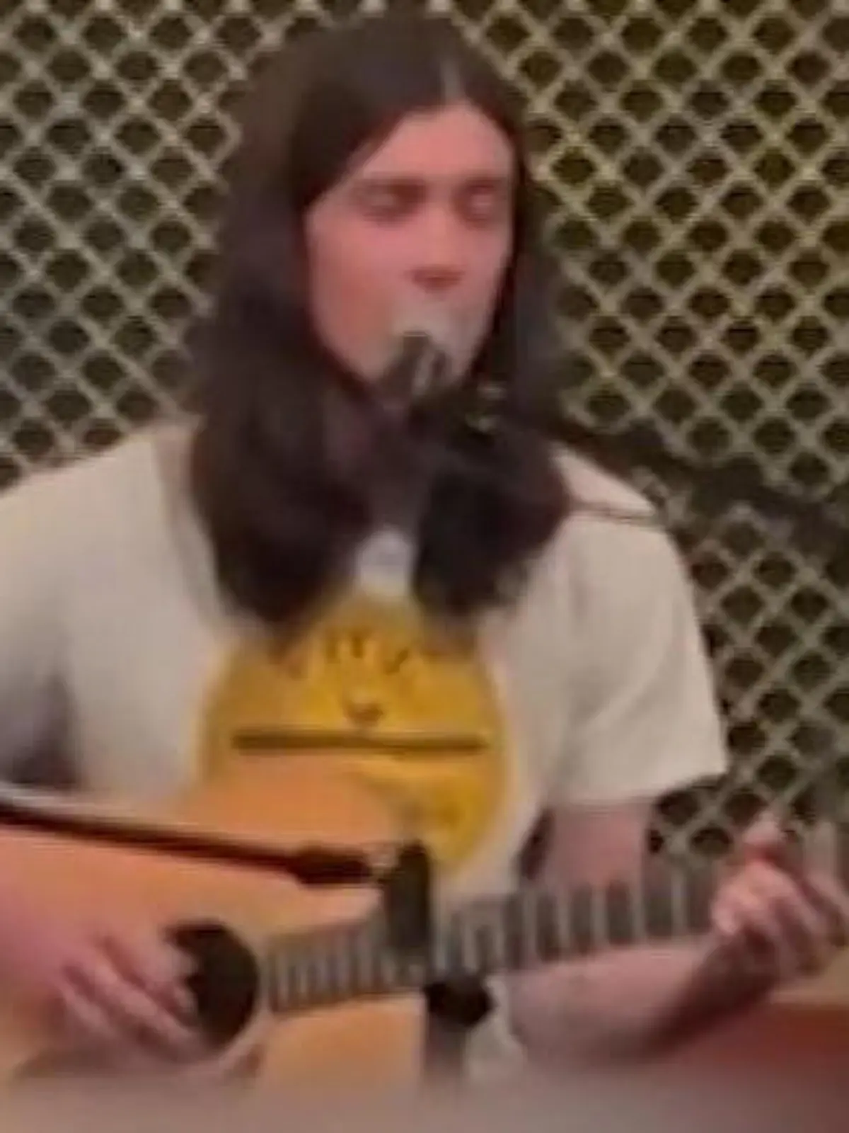 Bild zu: "Nacht seines Lebens! Plötzlich steht dieser Superstar neben ihm auf der Bühne"