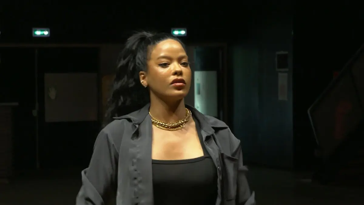 Roses Weg als Rihanna-Double 17 Jahre als Rihanna