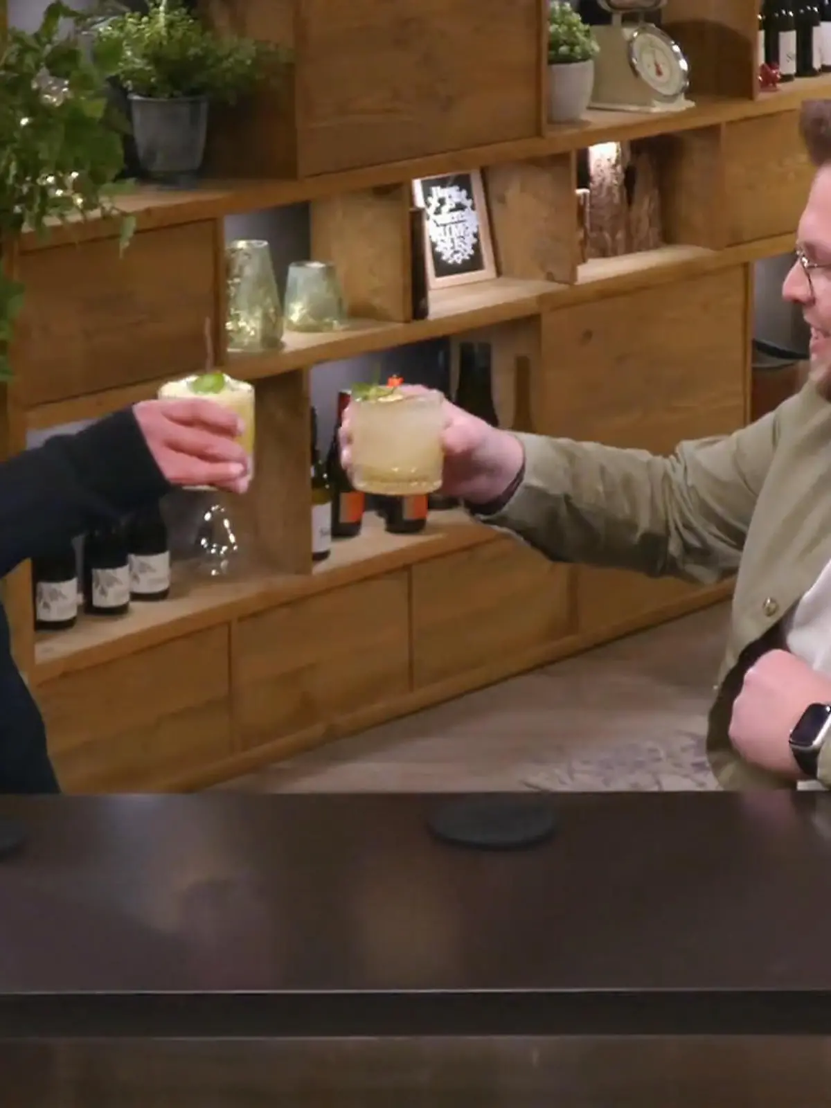 Bild zu: "Marvin weiß genau, was er mag – passt Tobi trotzdem in sein Bild?"